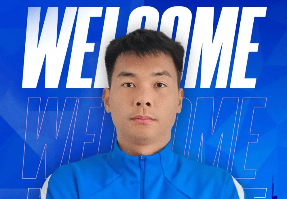 官方：后卫刘乐、门将杨超转会加盟南京城市