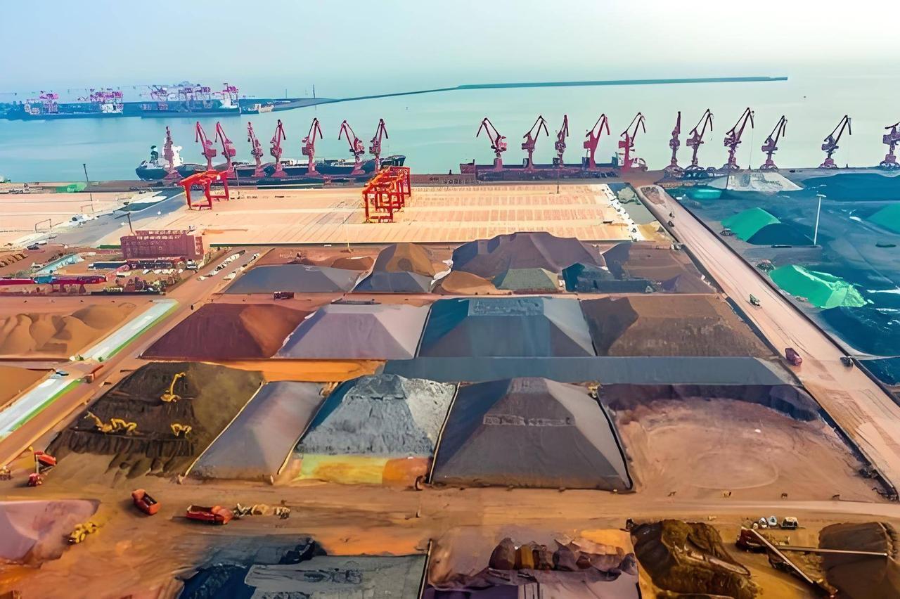 果不其然
日本开始表态了：
如果中国限制稀土输出，将与美国共同断供对华半导体设备