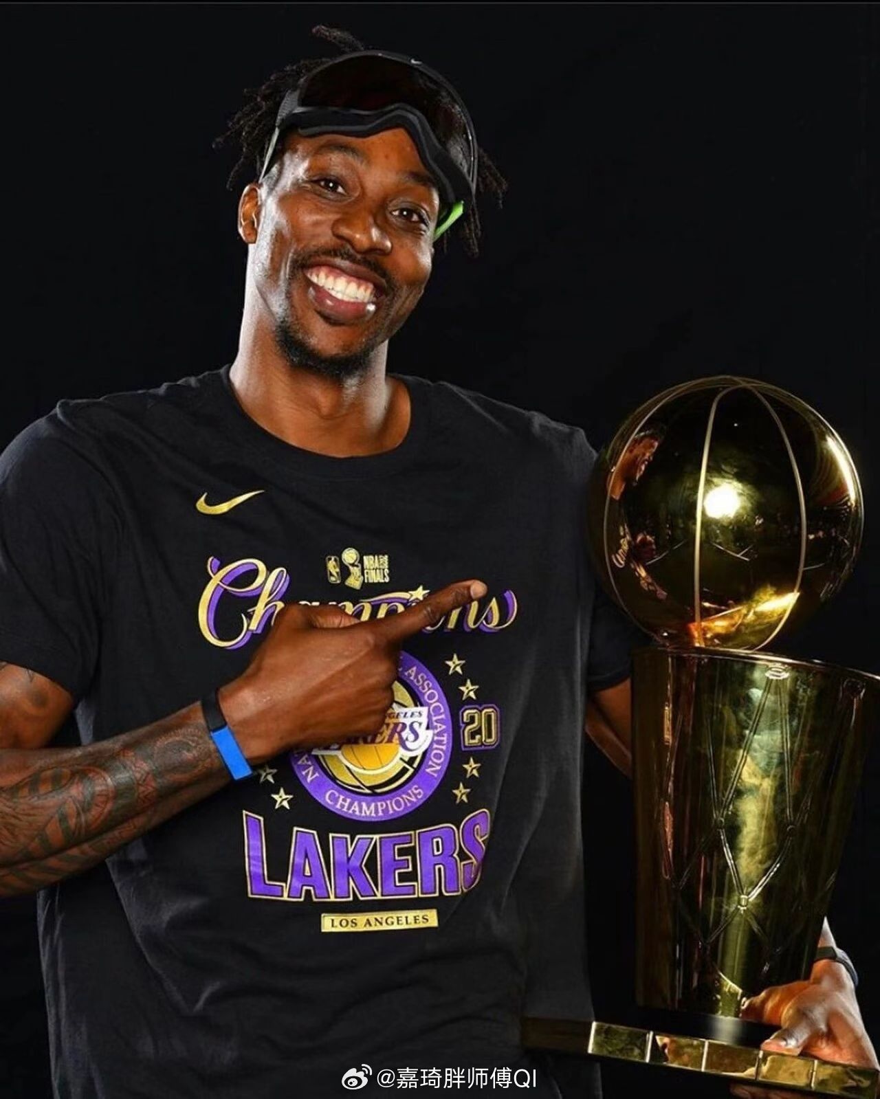 霍华德宣布退役 霍华德退役，打了20年的职业，是时候脱下“超人”的披风了 