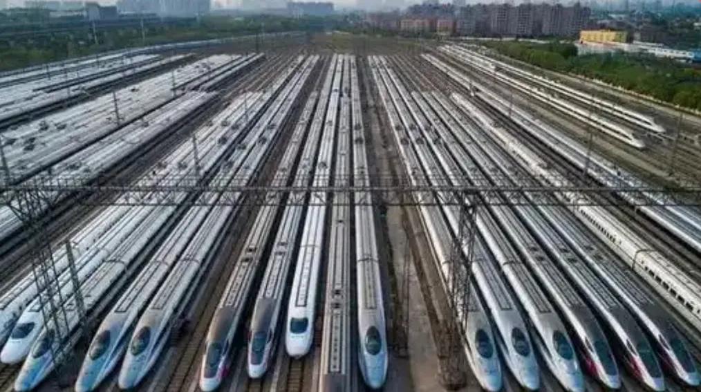 2025年1月5日起，武汉至香港的高铁也要开通了，真的太好了，这是武汉至香港的第