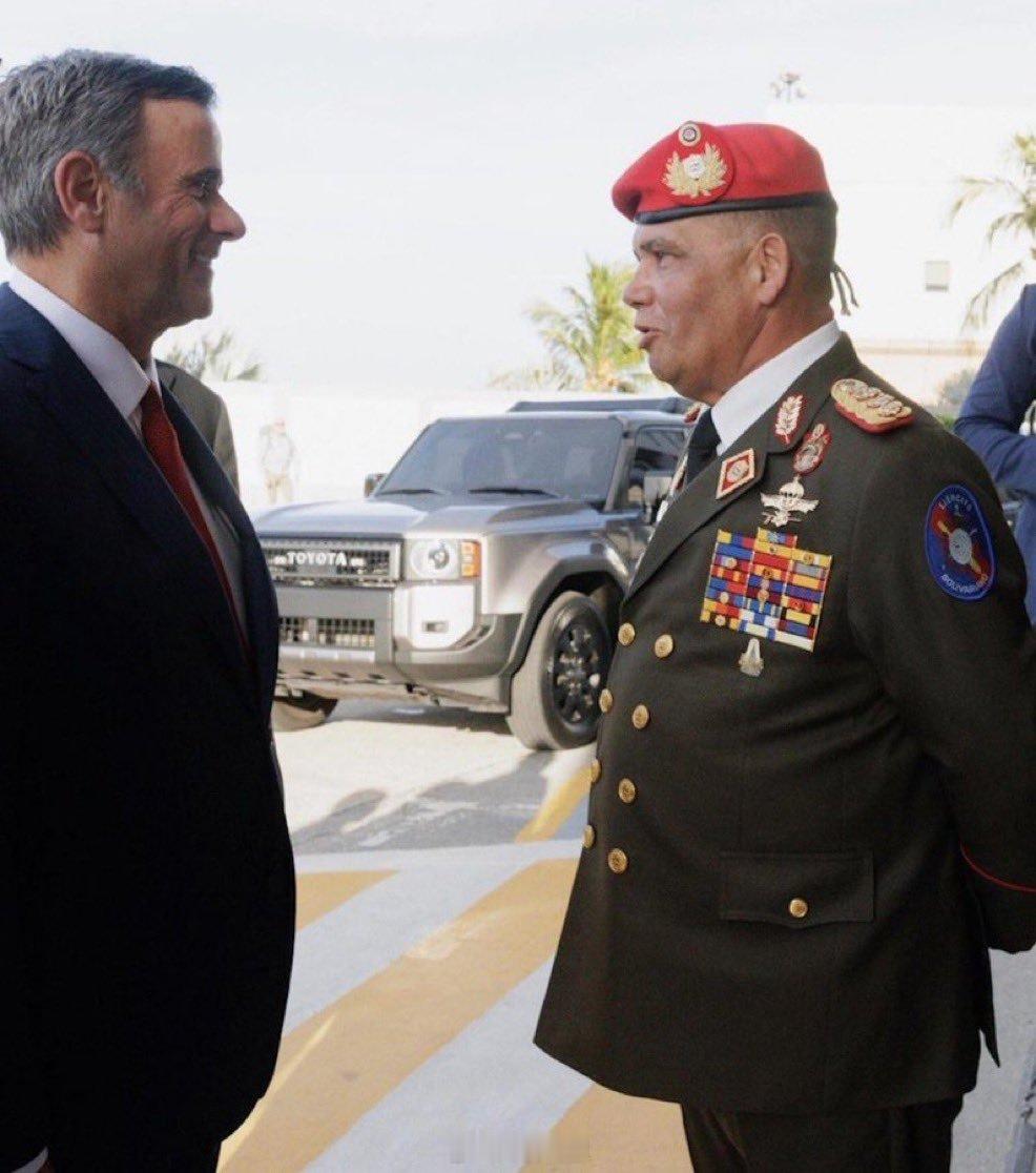 委内瑞拉新任命的总统仪仗队队长兼军事反情报部门负责人古斯塔沃·恩里克·冈萨雷斯·