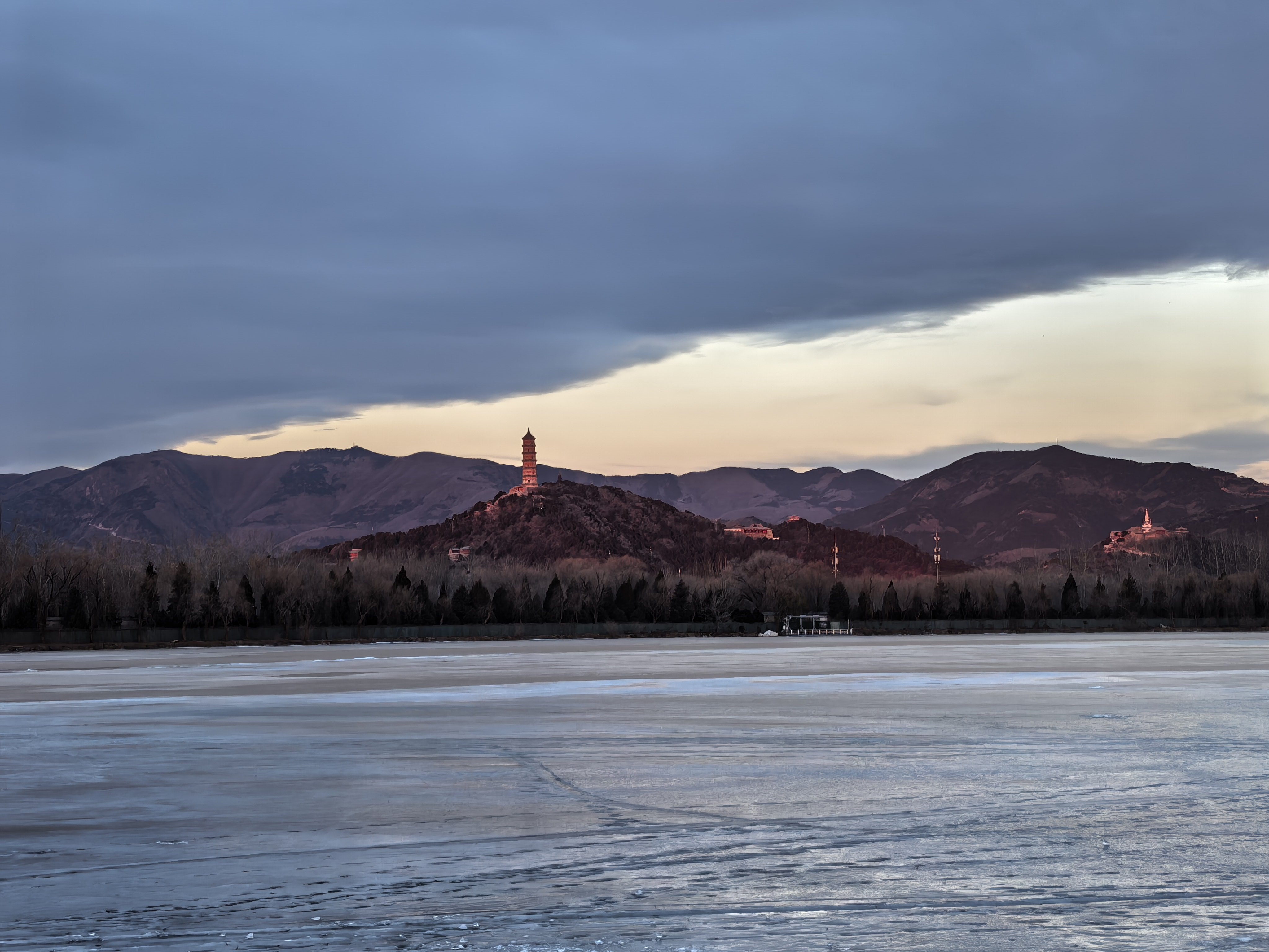 S-感谢小市值的绩差股、烂股、纯概念炒作股，给我这个老股民、大v留了一点点体面，