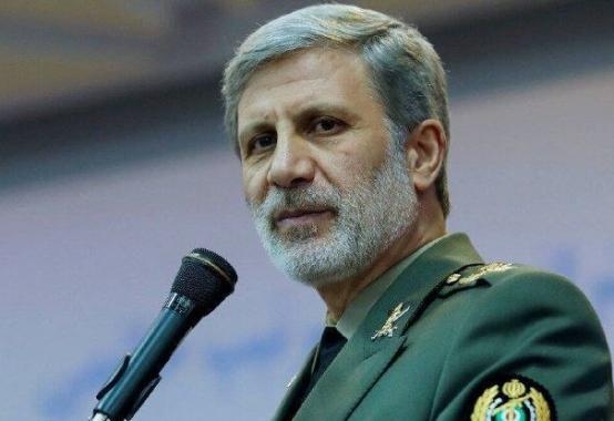 伊朗陆军总司令哈塔米1月7日在伊朗首都德黑兰发表讲话说，伊朗不会对敌人的威胁言辞