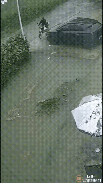 啥都别管先救早餐[大笑][大笑][大笑]