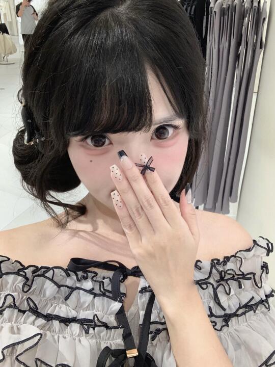 波点美甲好日系૮⸝⸝⸝⁰⃚⃙̴ ༝ ⁰⃚⃙̴⑅ა