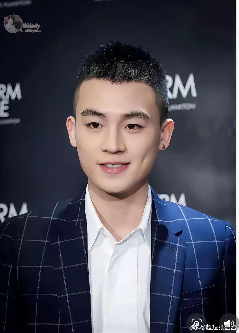 欧豪为什么资源那么好？不是他背后有人，也不是他命好，而是他很早之前就为自己做了规
