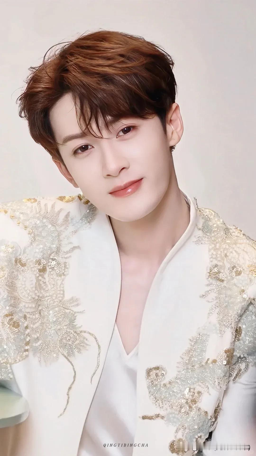 娱乐圈“大揭秘”：明星百态，八卦疯传，惊掉下巴！

娱乐圈的八卦，那真是比电视剧