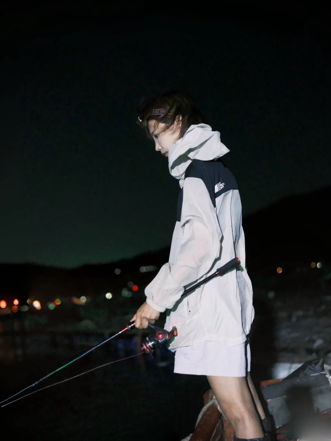 夜出海钓啦🎣技术不太行，耍帅第一名