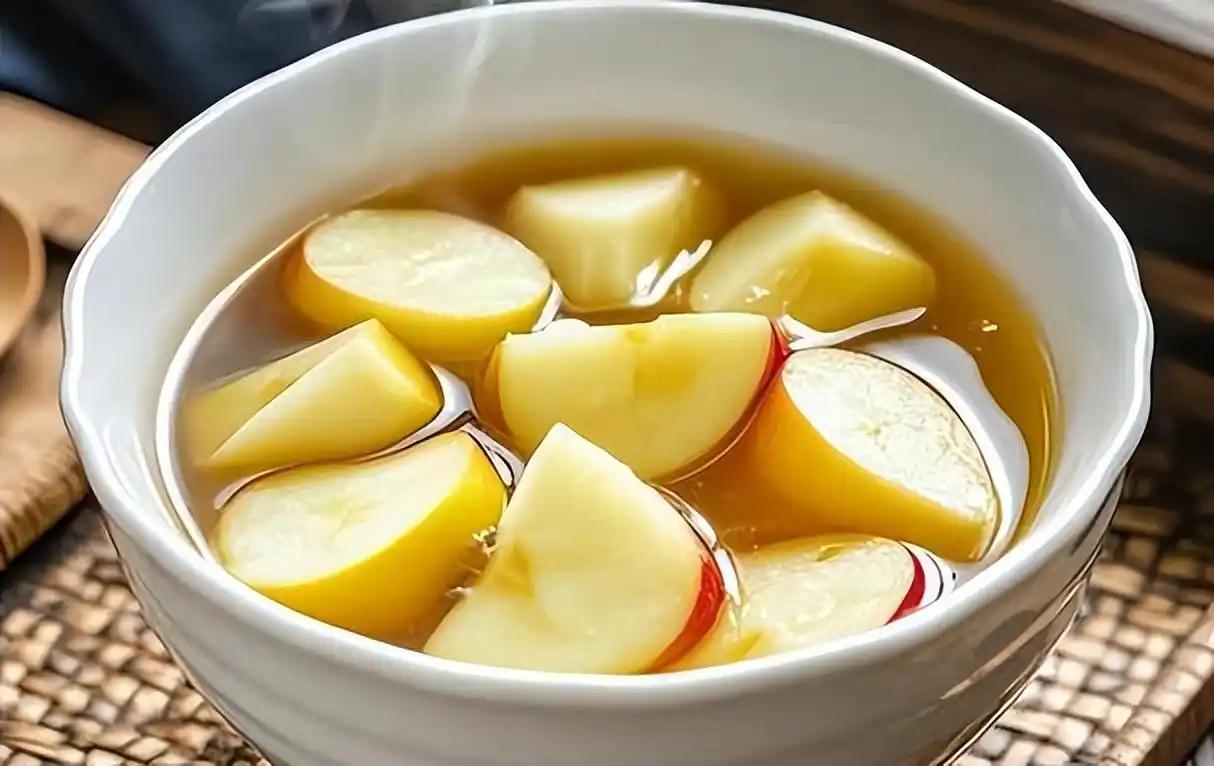 每天坚持不断吃“蒸苹果”，用不了多长时间，身体会发生很多变化
 
一个每天都在吃