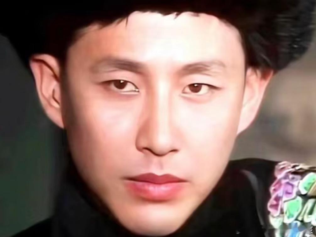 好一个天潢贵胄啊谁说陈道明老啊，陈道明可太棒了！ ​​​