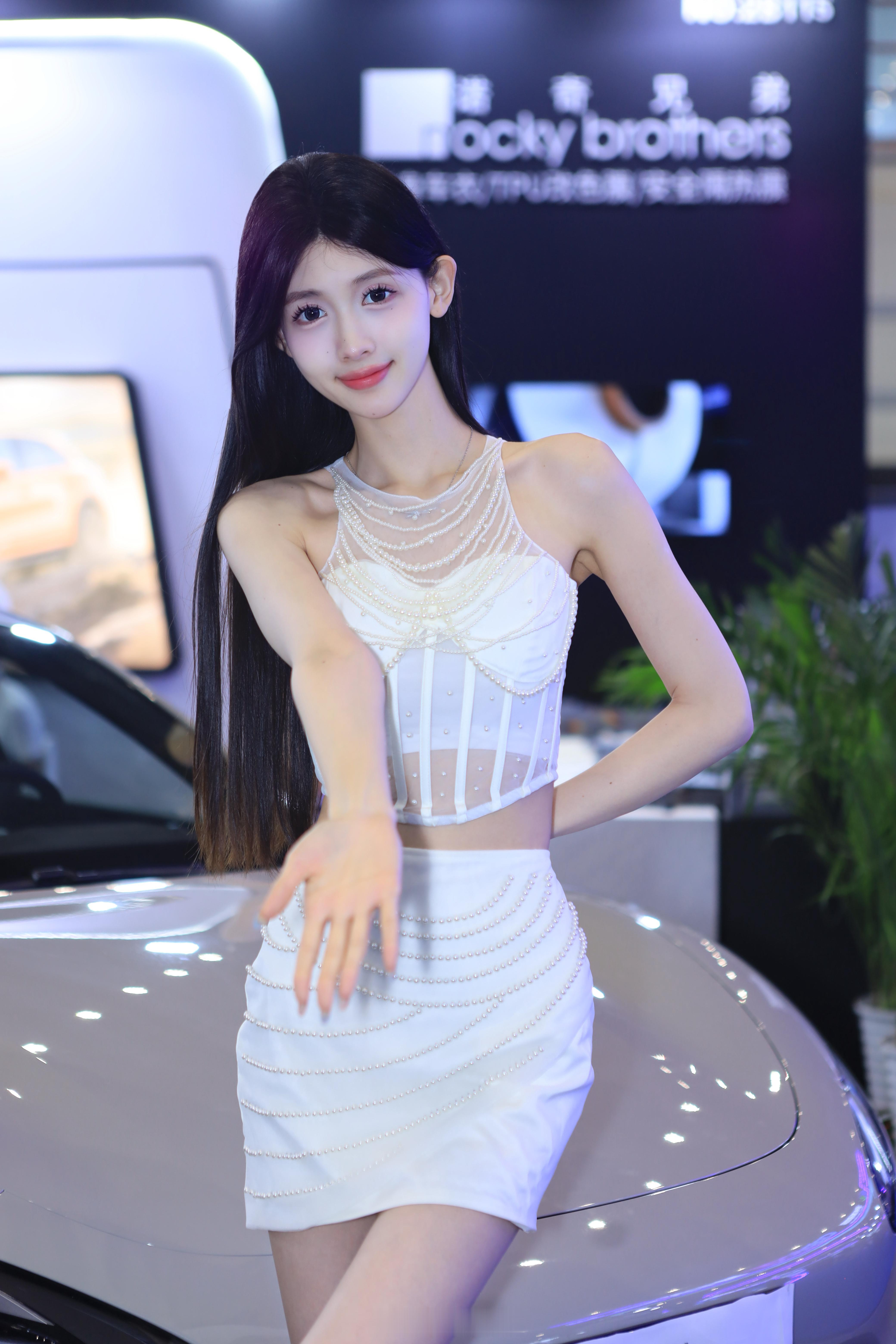 勤劳小蜜蜂  ​​​