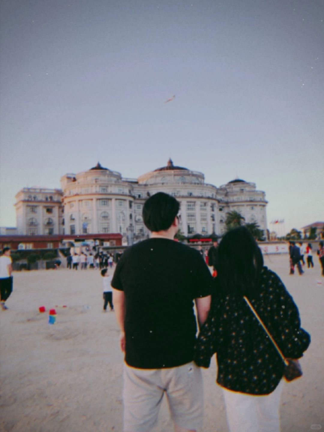 很现实的一段话:“结婚了，就要学会心平气和的面对各种兵荒马乱，心狠手辣的解决各种...