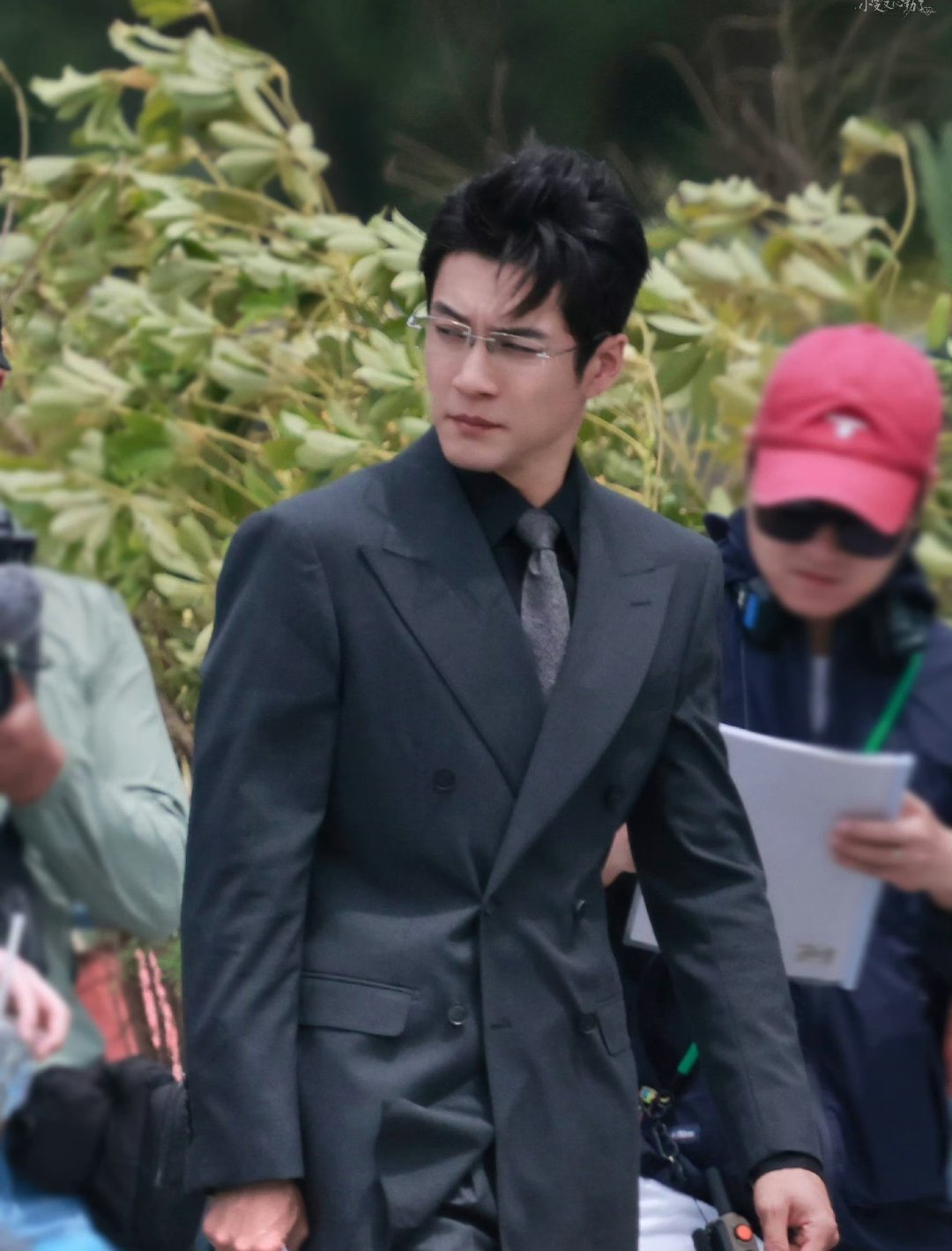 早春晴朗影视化选角听说男女主定了韩东君孙千啊  帅哥美女合作大饱眼福 ​​​