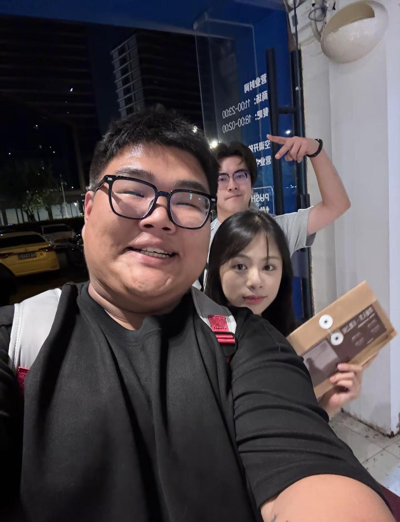 意满离 即使我的人生太过于普通 一切都是最好的结果@刘广文海洋Bo 海洋bo20
