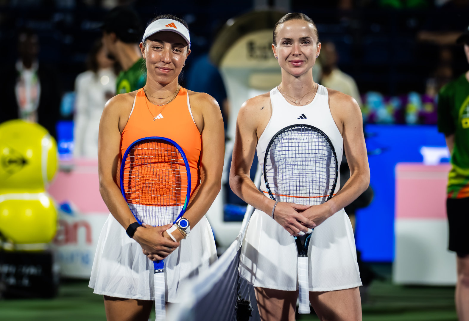 佩古拉vs斯维托丽娜 迪拜决赛首盘，大富6-2横扫烂白菜👏 