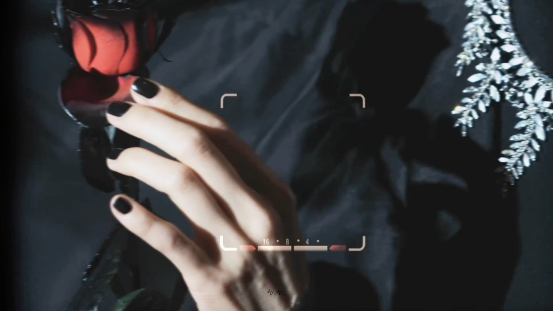 沈依琳是你吗？🌹🖤杨幂VOGUE造型 ​​​