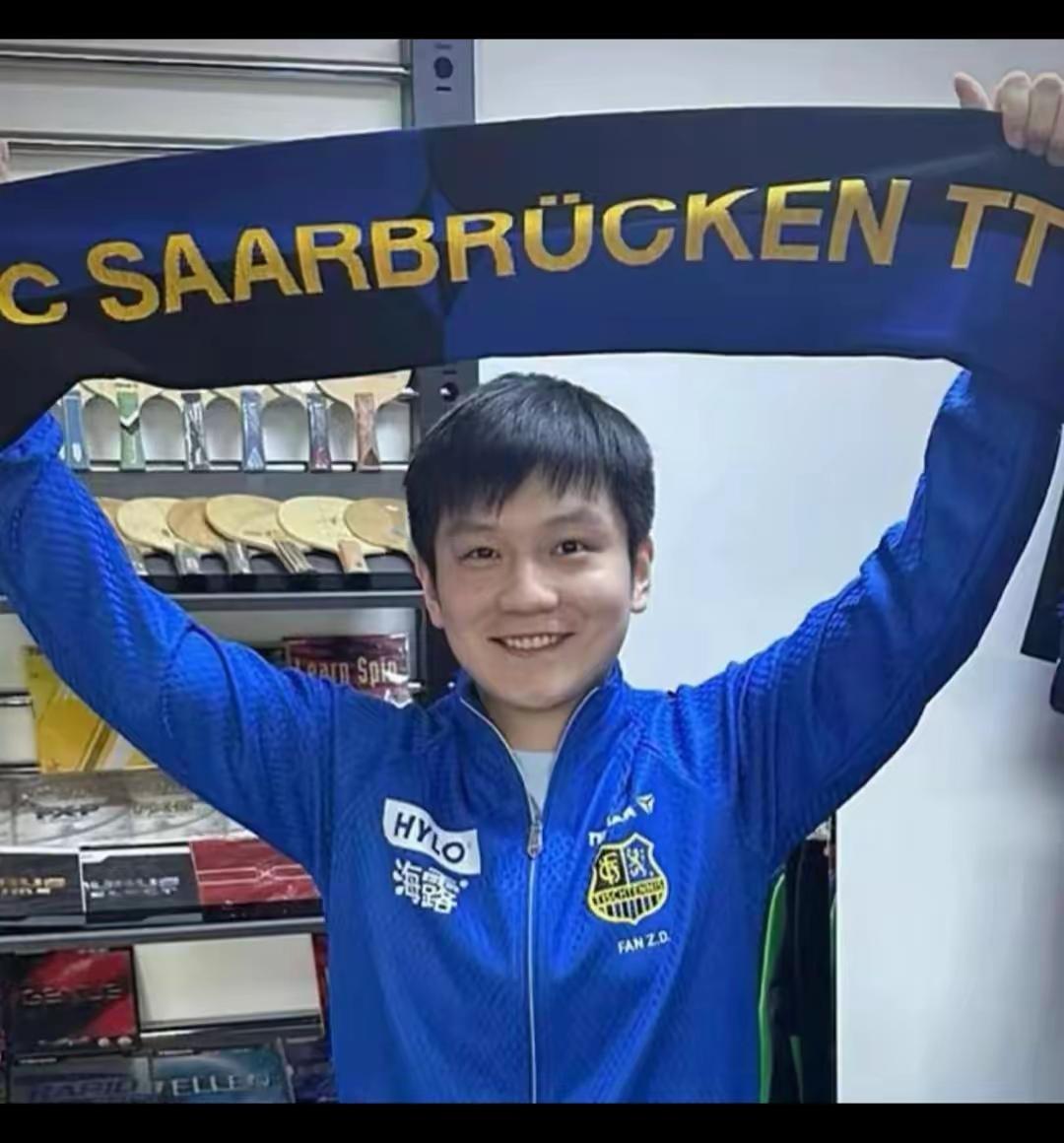 萨尔布吕肯真的算是扬眉吐气了，前脚达科宣布离开，但就在今天，雨果却官宣下赛季加盟