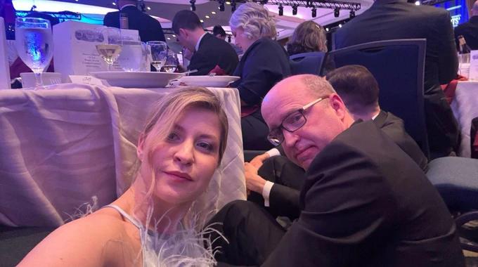 乌克兰驻美国大使奥尔哈·斯特凡尼希娜在自己的社交媒体上证实，4月25日晚，华盛顿