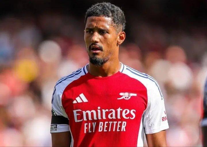 阿森纳在英超联赛取得了2胜1平的战绩，三轮联赛只丢1球，后防线交出了不错的答卷，