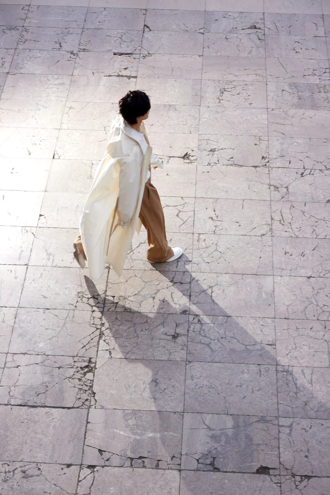 成毅长安二十四计cy成毅谢淮安你与明月都好看，皆是人间浪漫。成毅｜赴山海｜萧秋水