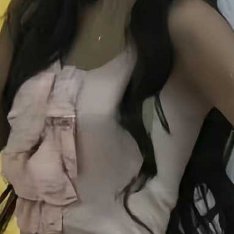 angelababy angelababy ฅ⁺˚ 該怎麼郵寄個擁抱給你⁺˚☆