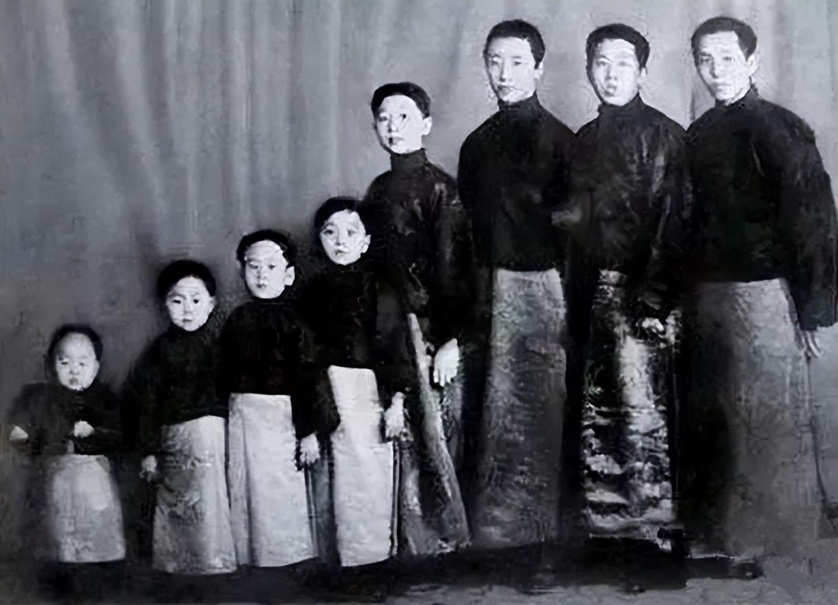 中国近代最传奇的父子，八个儿子出了四个将军

1928 年 6 月 4 日，“东