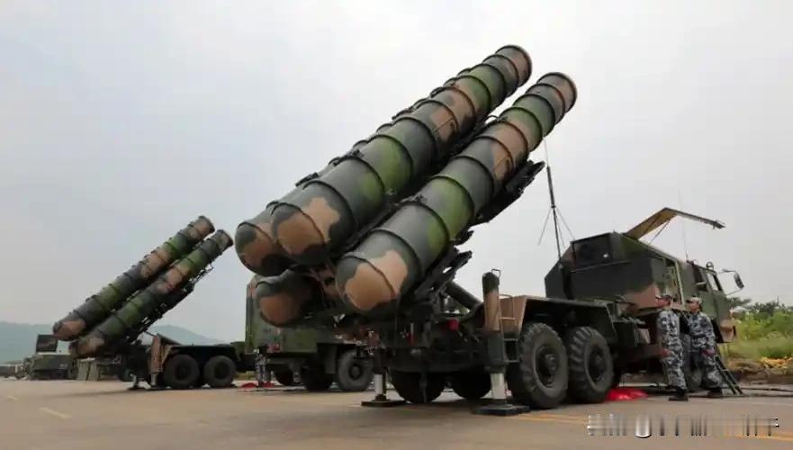 为什么武器那么贵？


中国有句话叫做物以稀为贵，武器也是这个道理，而且现在虽然