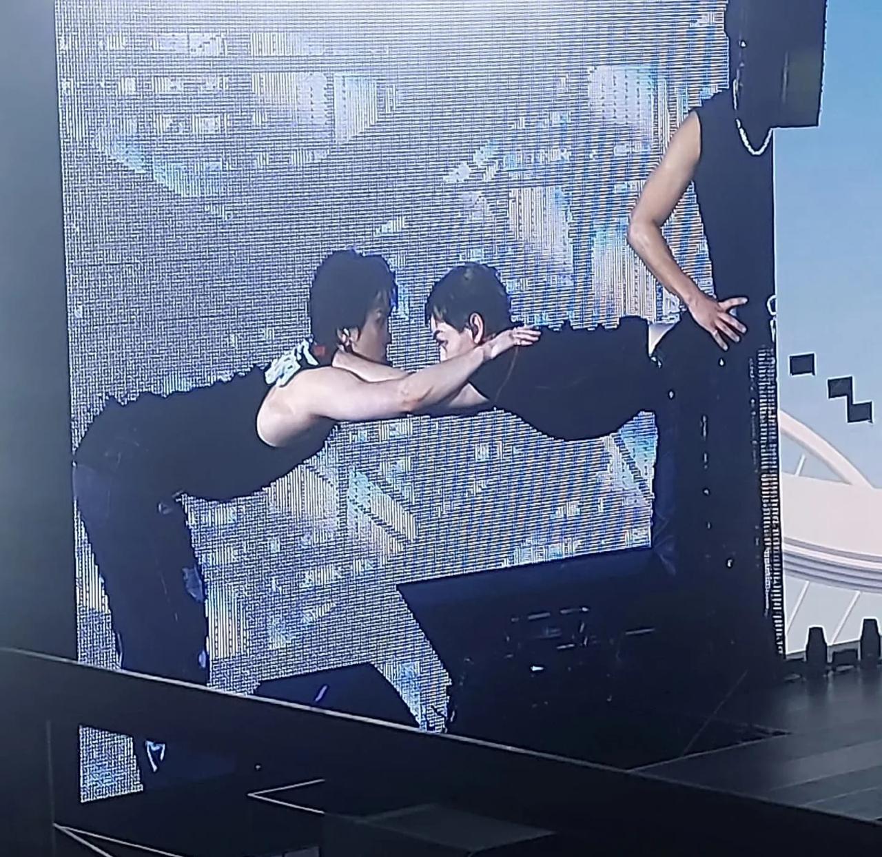 哥，别这么搞笑呗哈哈哈哈哈哈哈
拉伸了，很曼妙啊
	
cr:wonubaes ​