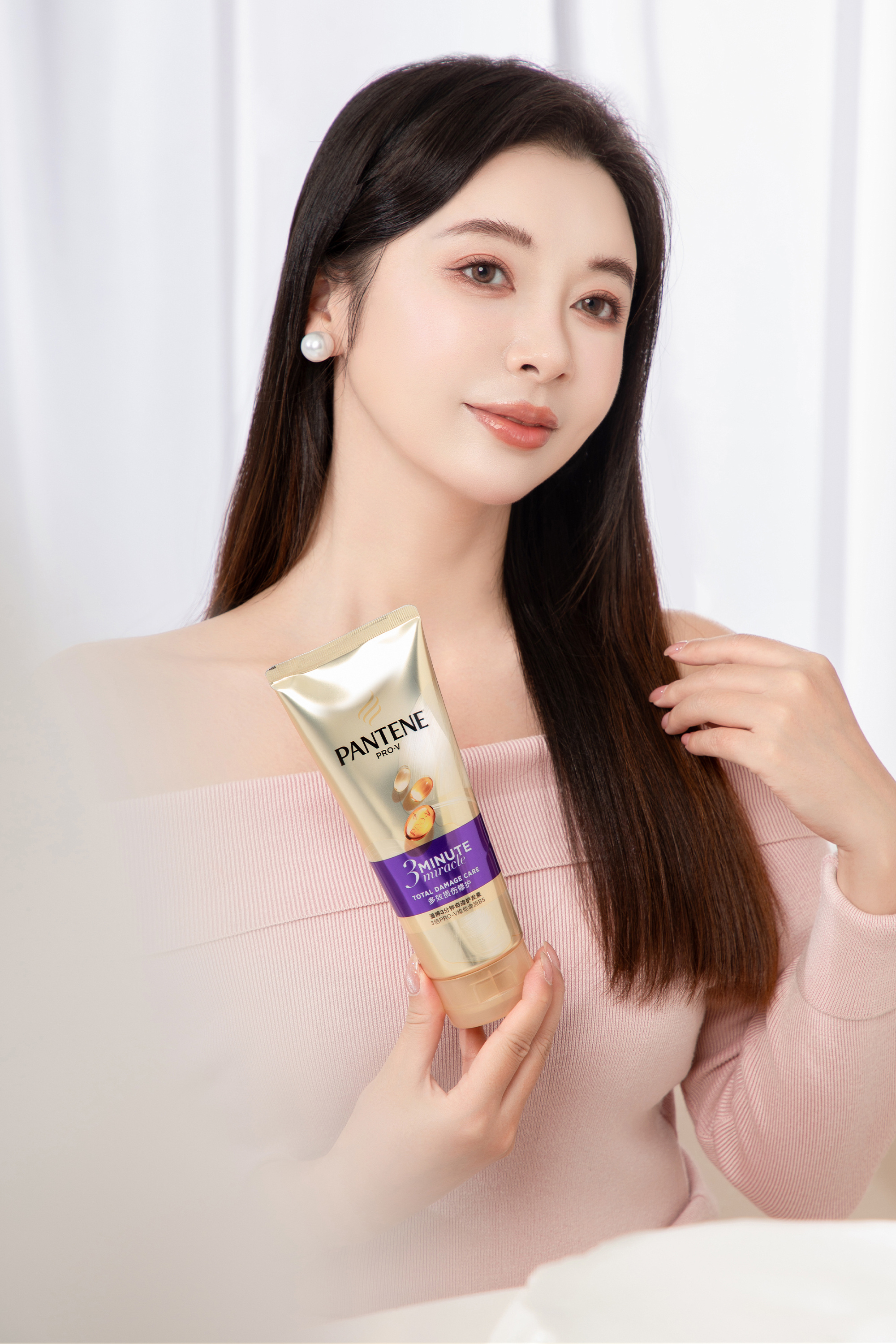 懂的都懂，新春过年三件套！美甲+美睫+染发！姐妹们，准备好了吗？在新年前要烫染头