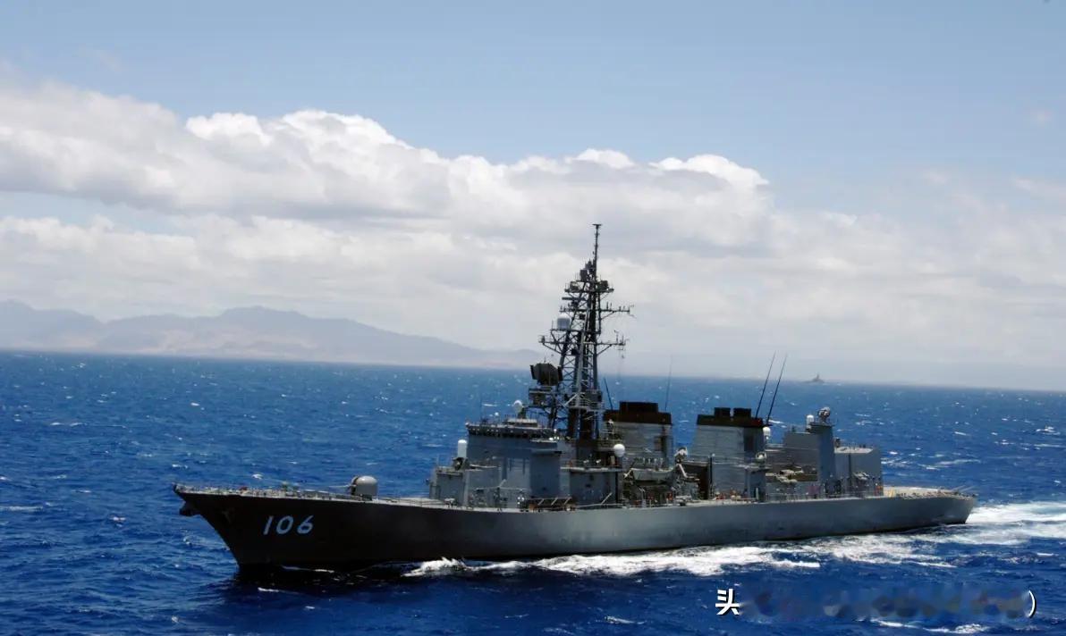 4月中旬，日本军舰穿越台湾海峡，引起外界高度关注。

短短三天内，解放军东部战区