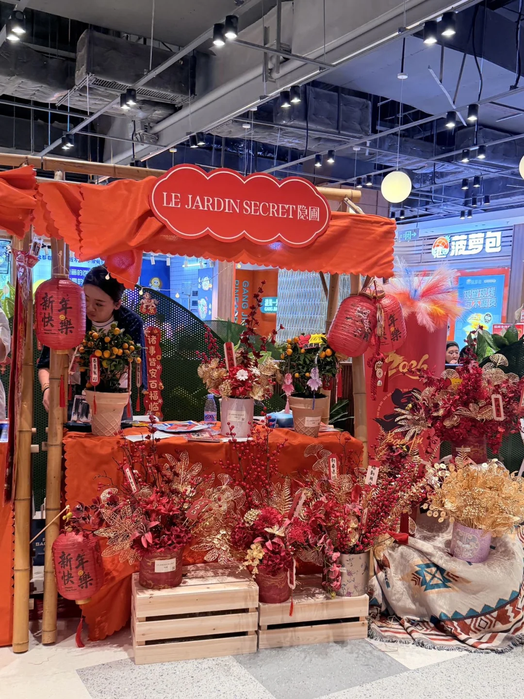 在三亚过年误入童话镇！！新年氛围感拉满🏮