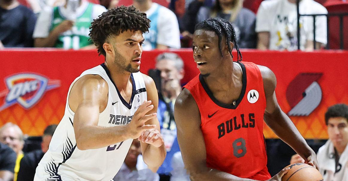 这一届新秀最让人期待的对位，夏联第一晚就提前上演了。👀据ESPN报道，公牛四号