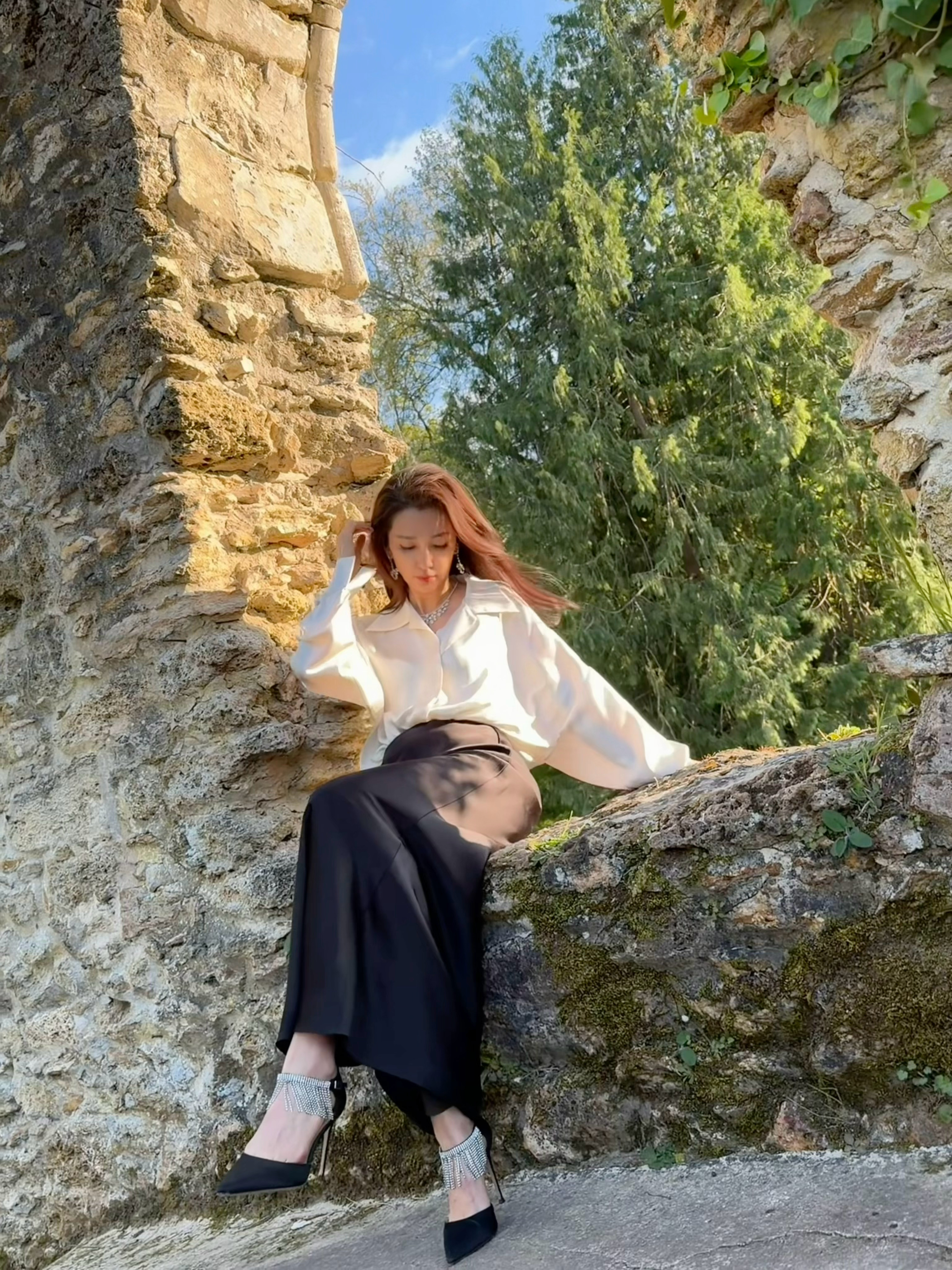 😭李冰冰今天这个live里的笑，我直接循环播放100遍！姐姐，你美！她的眼神里