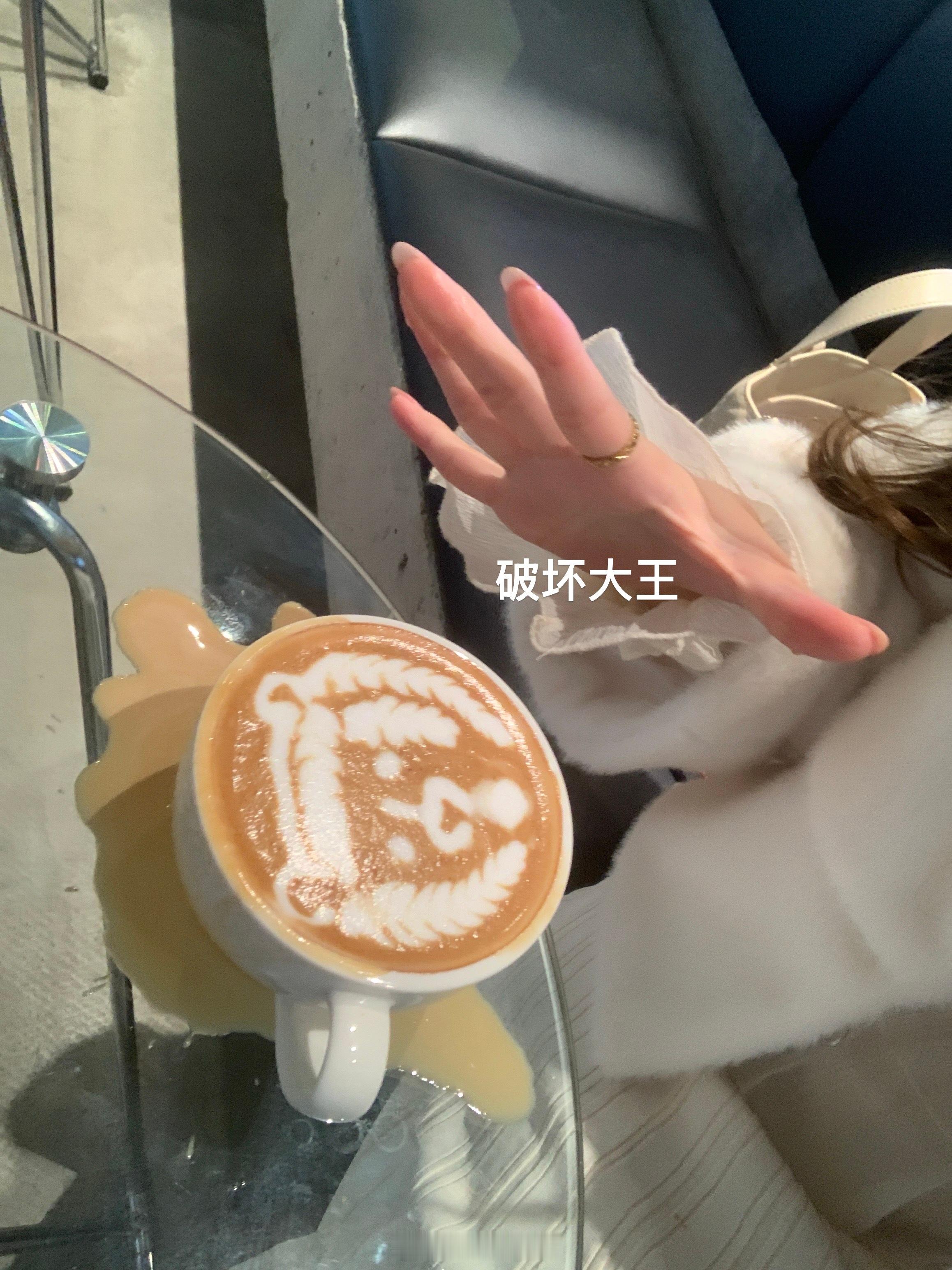 淡淡的🐻❄️🤍🍓✨ 