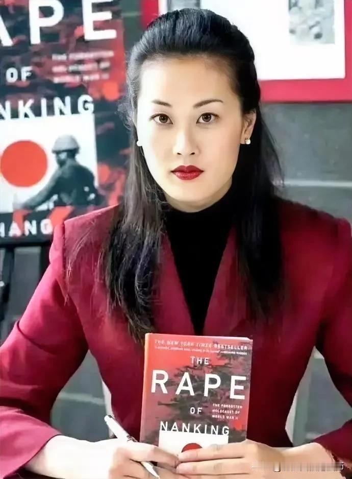 张纯如，20世纪最伟大的女性，看到的请为她点赞！

张纯如，1968年3月出生在