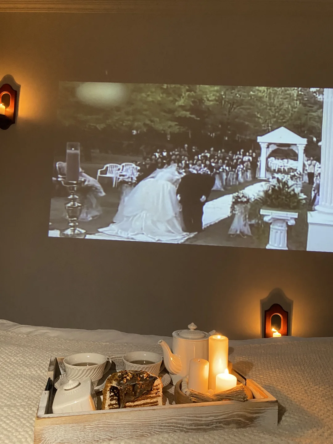 此刻只想安静的看《看了又看》.