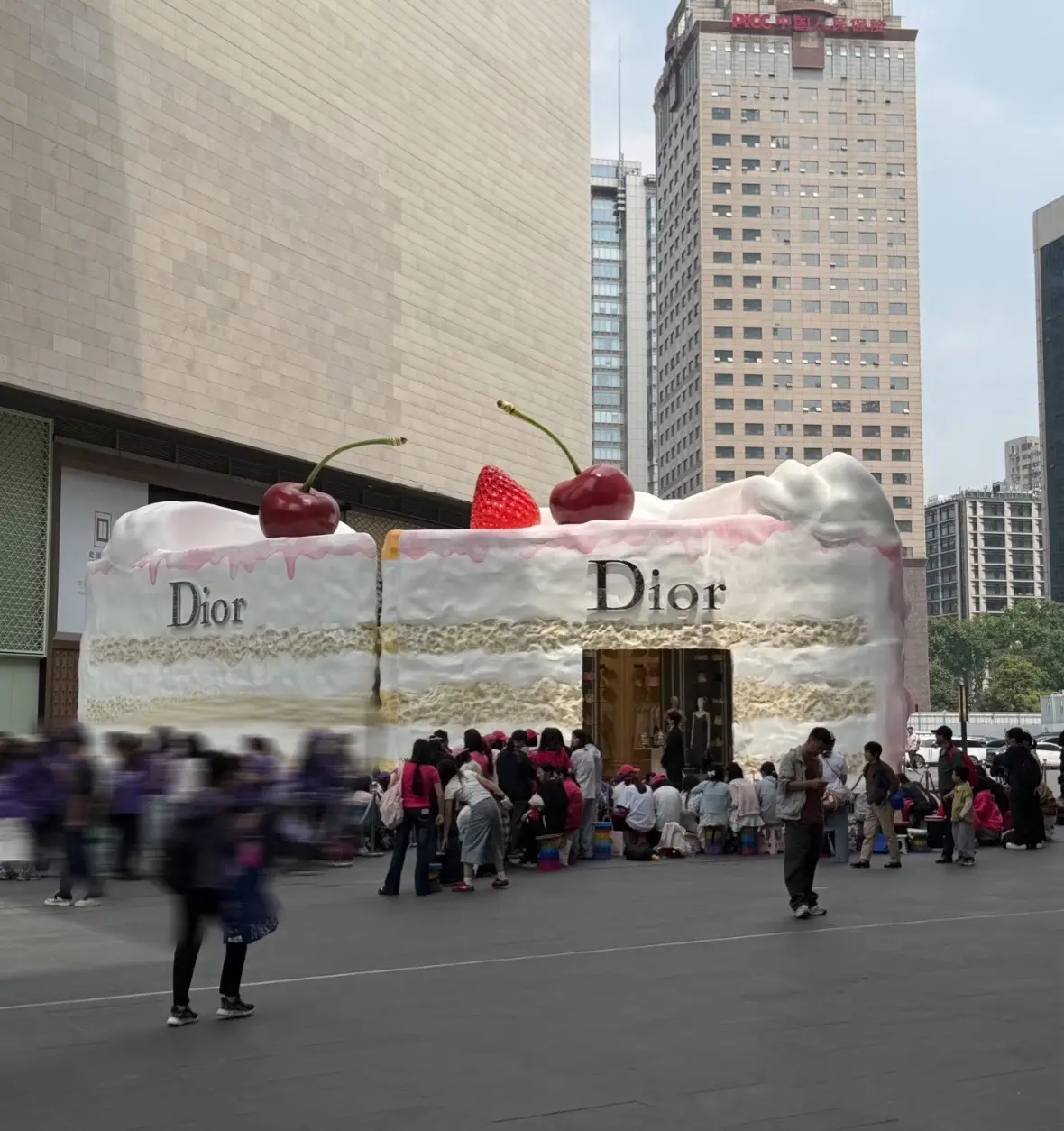 期待明天的迪奥公主。