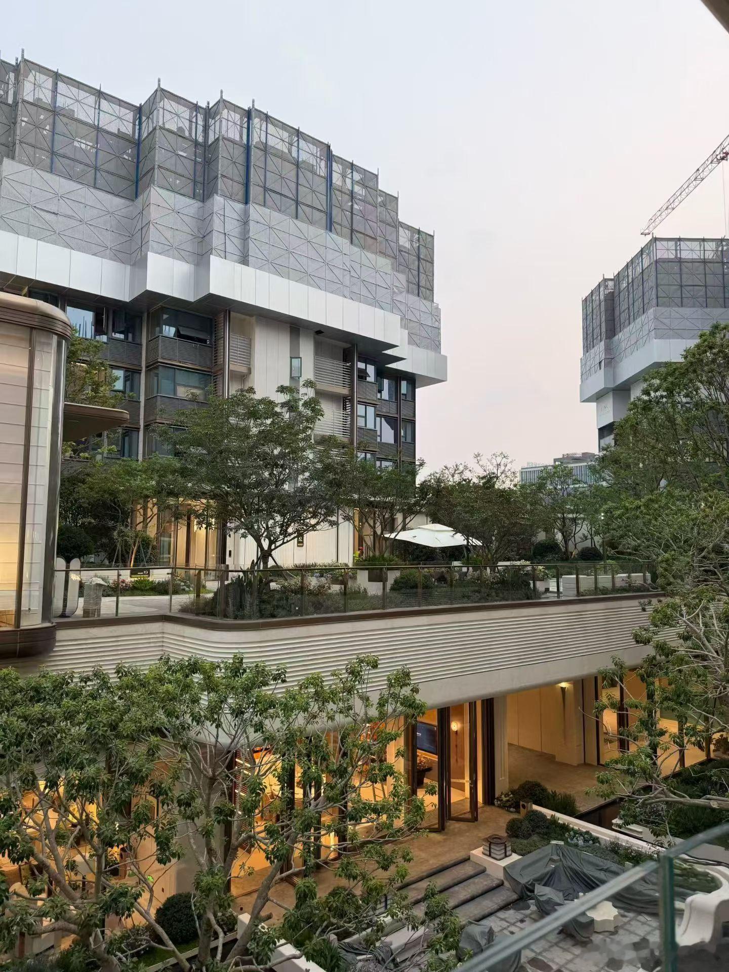 阅璟台这个实体展示真心不错，原来售楼部关闭了一个四五百万的房子能有这配置，还有室