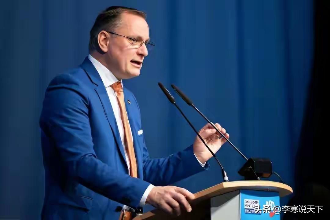 美军撤出德国？德国选择党提出震撼要求！尴尬不尴尬？

“所有外国军队，离开德国！