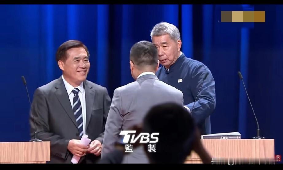 张亚中第一次曝光他和郝龙斌“吵架”的内容。

第三次辩论会结束后，张亚中喊郝龙斌