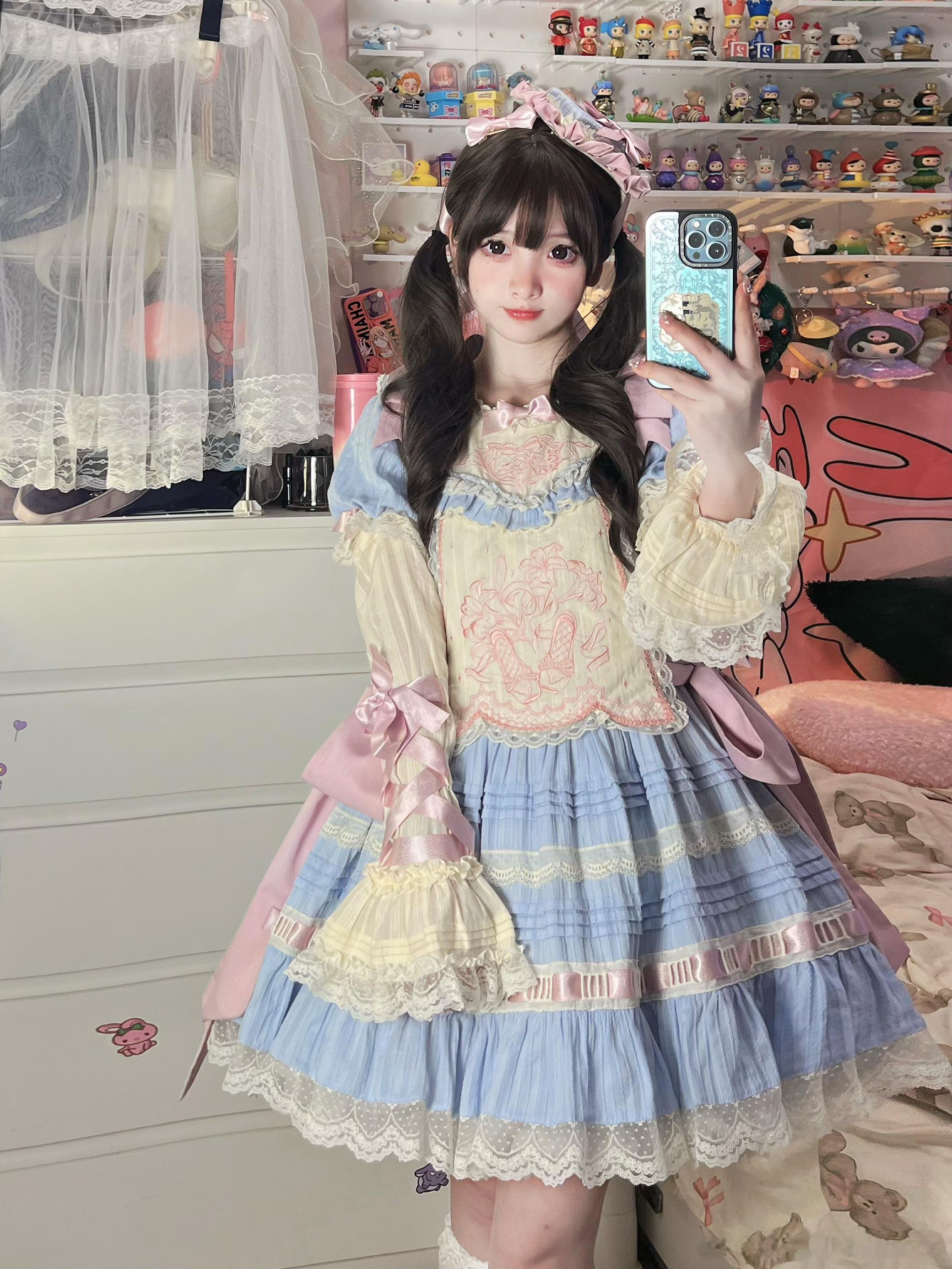 百合芭蕾的图图来啦！！无撑图猫猫在安排啦！！#猫芮可[超话]##lolita##