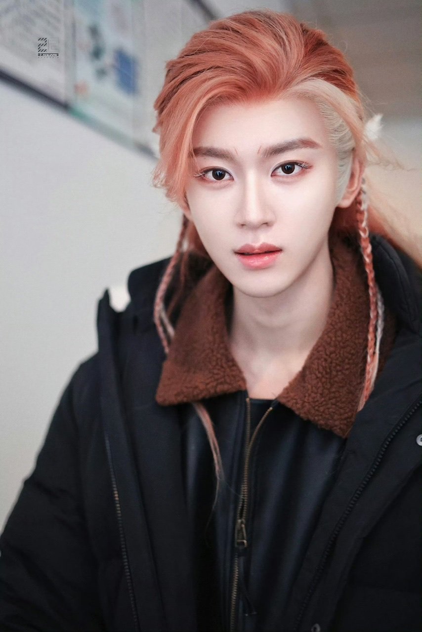 程泓鑫怎么哪都有你程泓鑫内娱劳模 程泓鑫怎么哪都有你，内娱劳模来的 