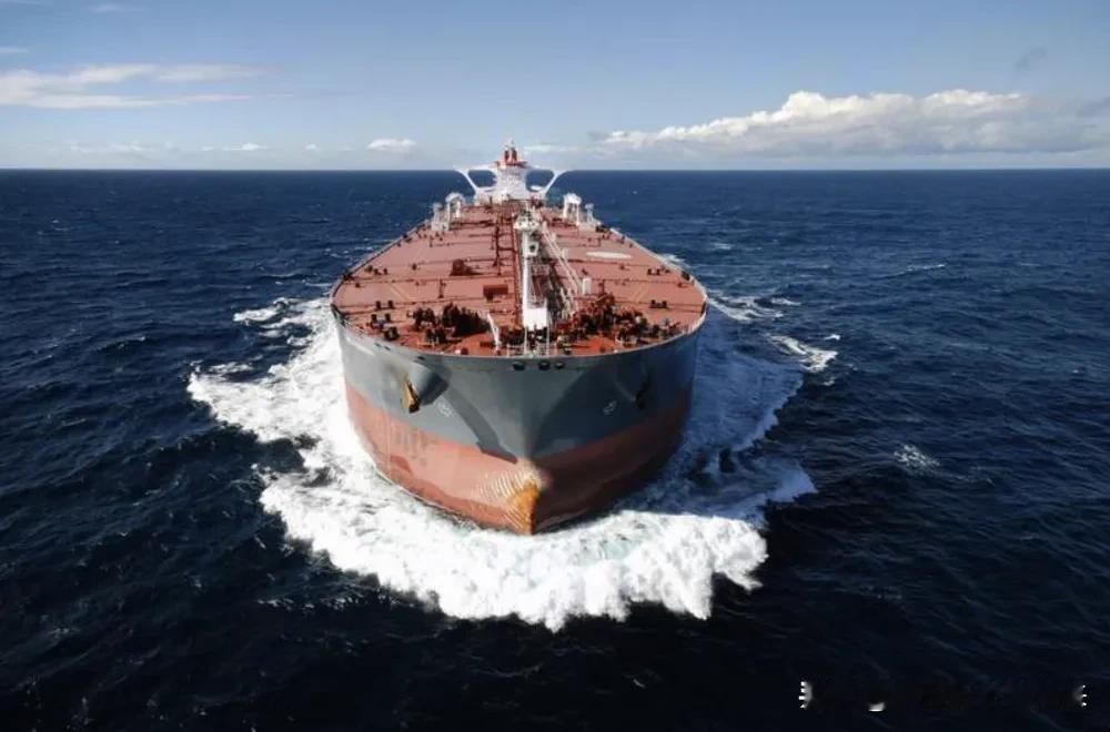 看来还是要有点石油 储备，能源供应一出问题，有些地方彻底歇菜了……

目前泰国正