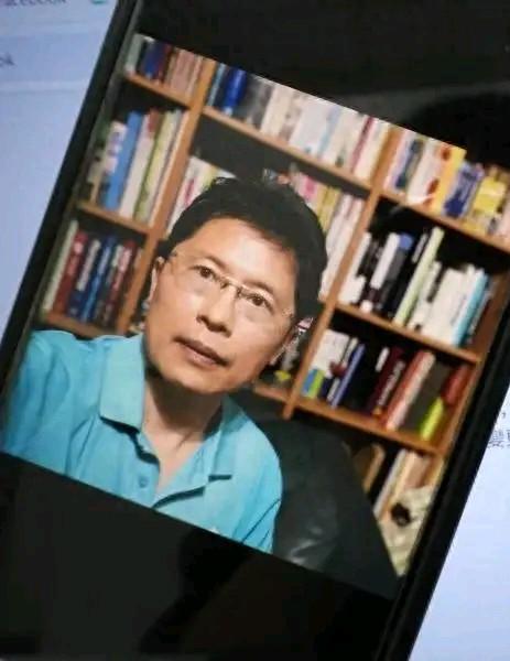 同为医师，赖清德“贸易”阴谋被揭穿？2月15日，海峡导报消息，台湾知名精神科医师