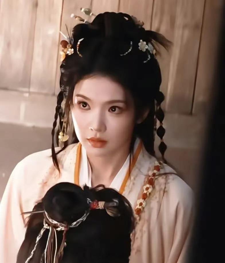 错世录女主生图路透，造型咋样？ 