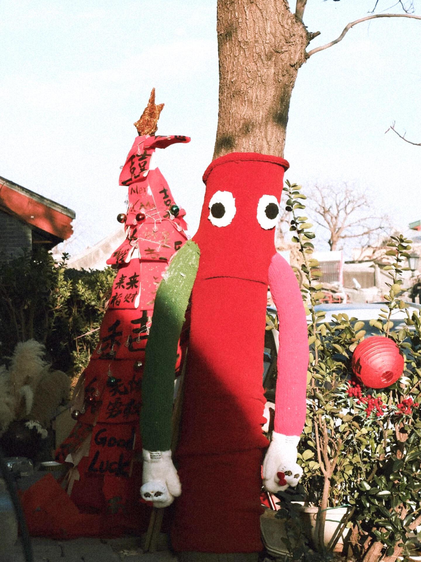 汾酒相伴共团圆 市井长巷，聚拢来是烟火，摊开来是人间，大街小巷又开始了年味儿，随