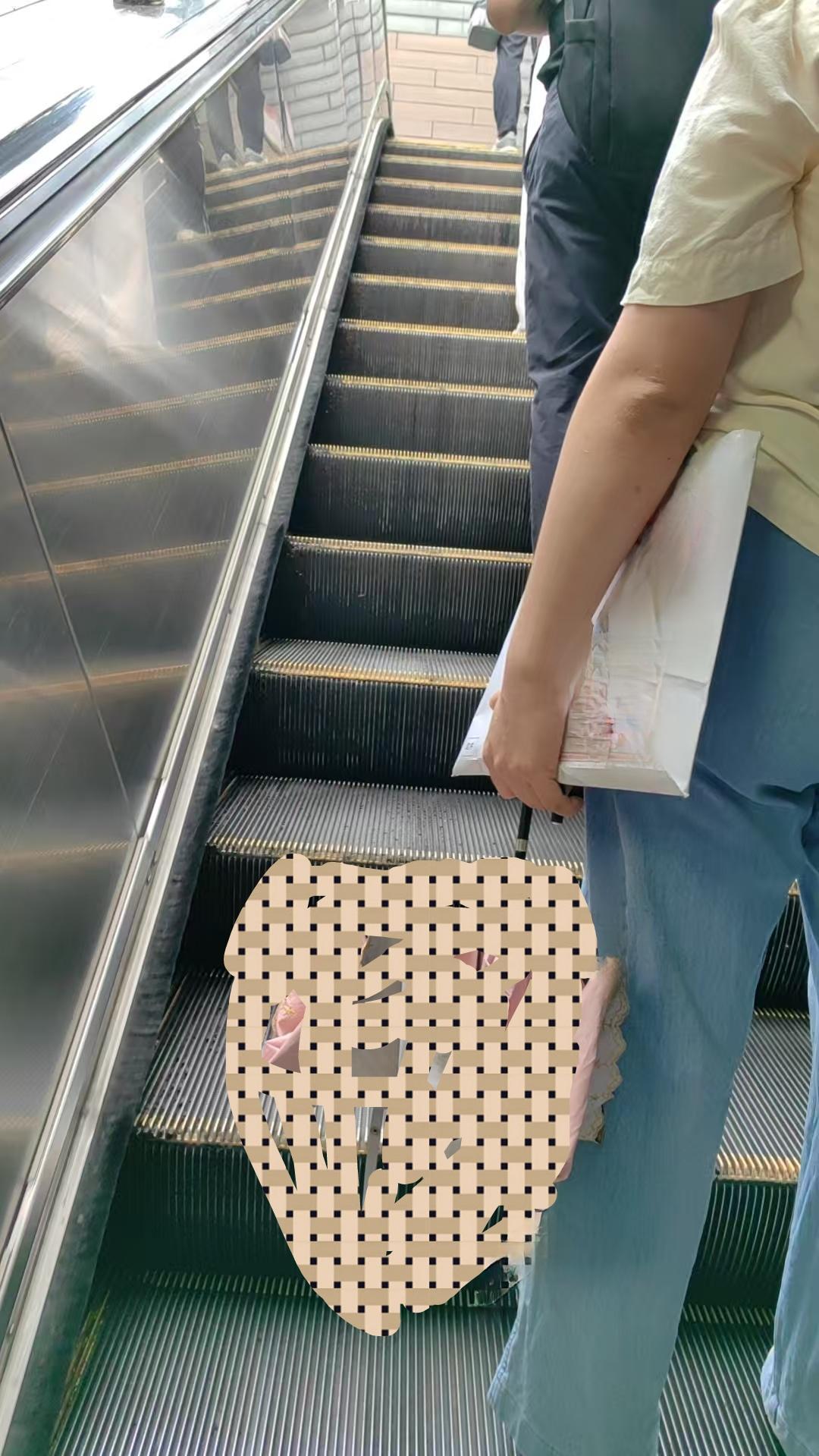 这样的情况，你见过没？在每天通勤的路途上，当你准备乘坐地铁的时候，总能见到熟悉的
