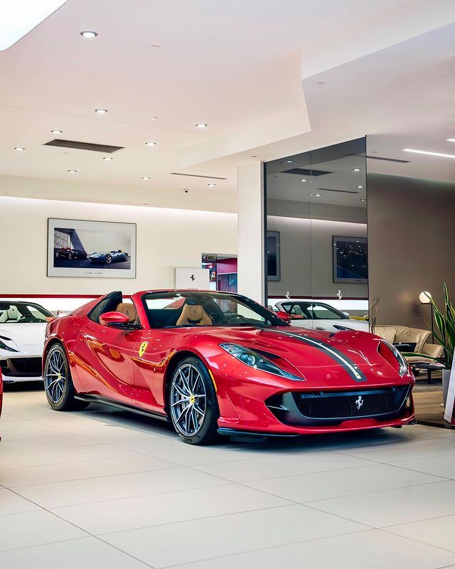 2022 Ferrari 812 GTS in Rosso Magma#法拉利8