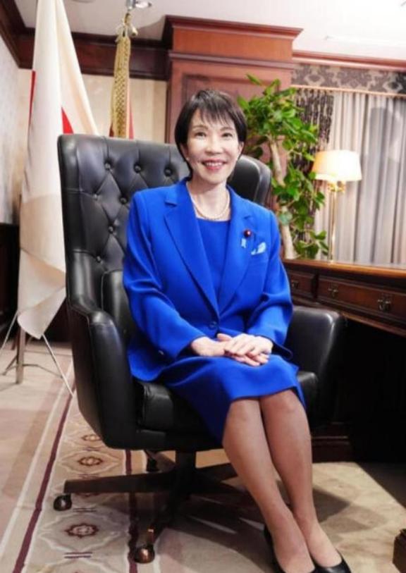 面对高市或日本，中国只会“打嘴炮”？如今中日的关系那么紧张，可中国只是军演，却不