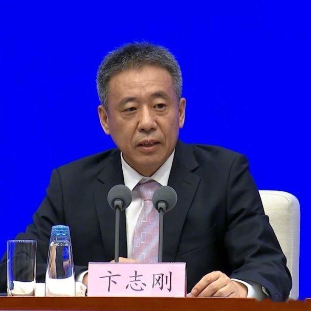 卞志刚被查国防科工系统今年落马的官员和院士有两位数了吧？可怕！ 